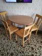 Продам деревянные , кухонные стол и 4 стула... Объявления Bazarok.ua