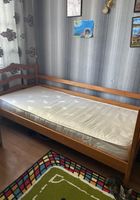 Продам двухъярусную кровать с матрасами... Оголошення Bazarok.ua