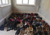 Продам взуття б у різне... Оголошення Bazarok.ua