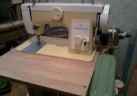 продаю швейную машинку Чайка с электроприводом в рабочем состоянии.... Оголошення Bazarok.ua