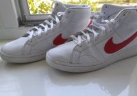 Продам кроссовки Nike б/у как новые 44р... Оголошення Bazarok.ua