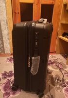 Продам чемодан на колесах... Оголошення Bazarok.ua
