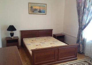 Квартира 3-кімн. оренда Киев, Печерский &ndash; 60 м&sup2;... Оголошення Bazarok.ua
