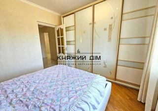 Квартира 3-кімн. оренда Киев, Дарницький р-н &ndash; 42 м&sup2;... Оголошення Bazarok.ua