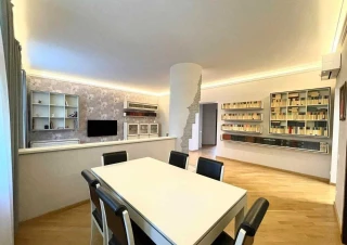 Квартира 3-кімн. продаж Киев, Голосеевский &ndash; 96 м&sup2;... Объявления Bazarok.ua