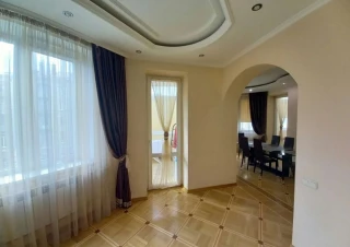 Квартира 3-кімн. продаж Харьков, Основянский &ndash; 140 м&sup2;... Оголошення Bazarok.ua