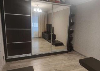 Квартира 1-кімн. продаж Киев, Днепровский &ndash; 30 м&sup2;... Оголошення Bazarok.ua