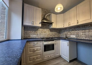 Квартира 2-кімн. продаж Киев, Шевченковский &ndash; 42 м&sup2;... Оголошення Bazarok.ua