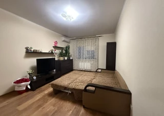 Квартира 1-кімн. продаж Киев, Голосеевский &ndash; 19.8 м&sup2;... Оголошення Bazarok.ua