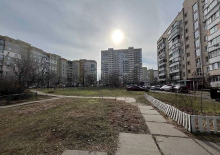 Квартира 1-кімн. продаж Киев, Деснянский &ndash; 35 м&sup2;... Оголошення Bazarok.ua