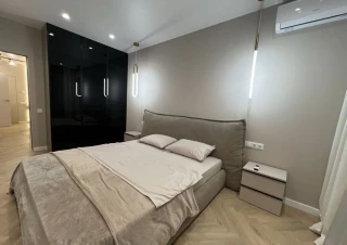 Квартира 3-кімн. продаж Киев, Голосеевский &ndash; 80 м&sup2;... Оголошення Bazarok.ua